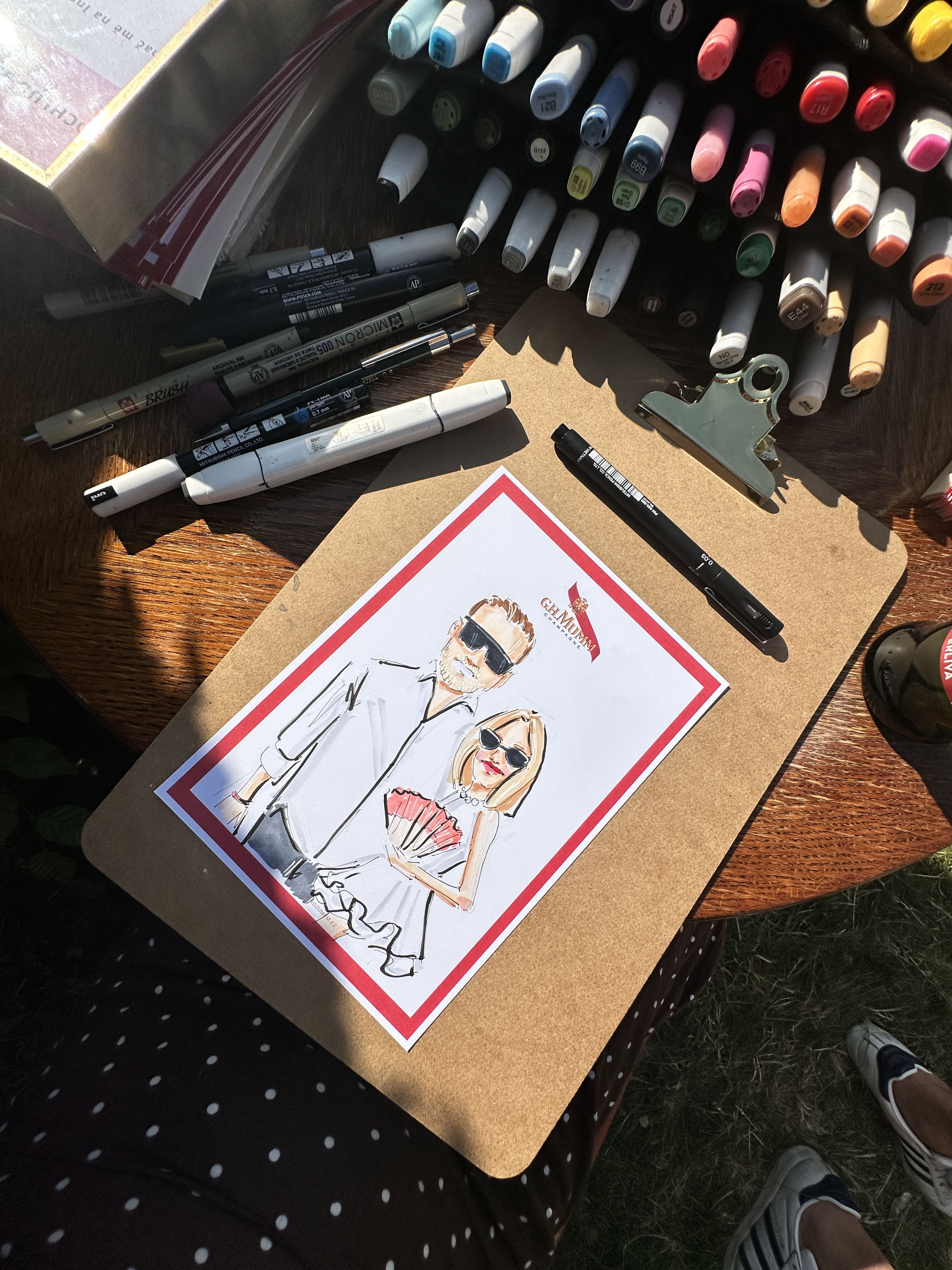 gh_mumm_sketch_couple (1)-1.jpg